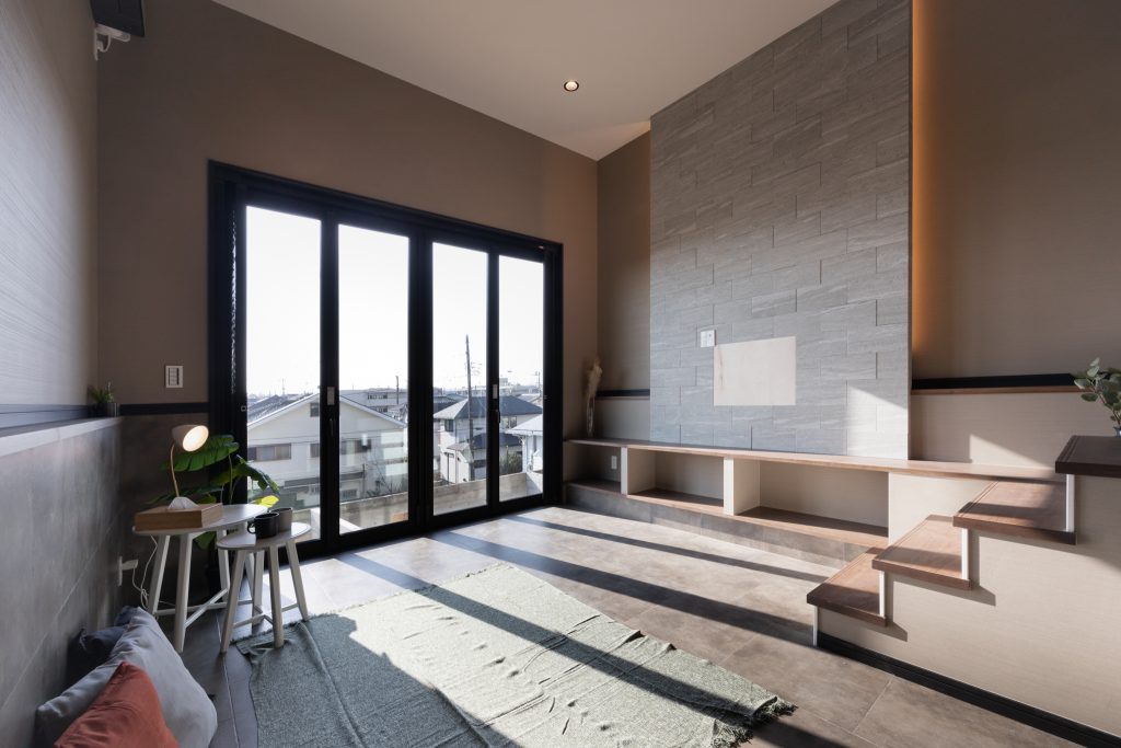 難条件の崖地に挑んだ、夢を形にした注文住宅