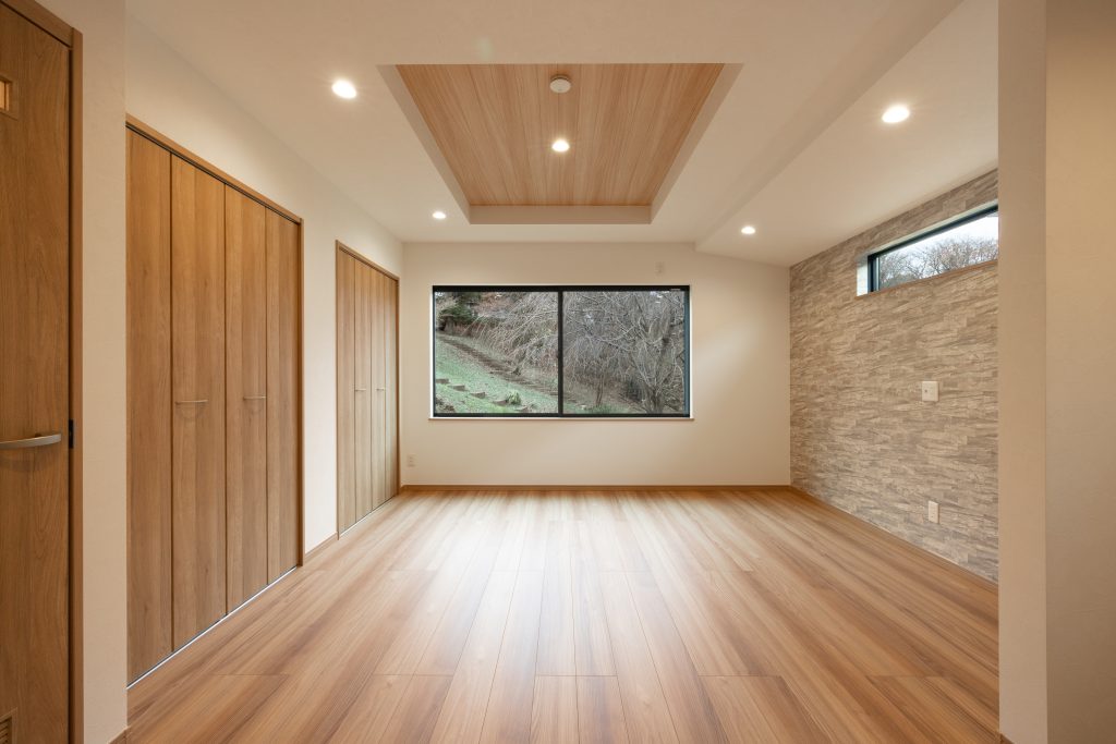 働く場所と暮らす場所を、美しく切り替える。整骨院併設の併用住宅