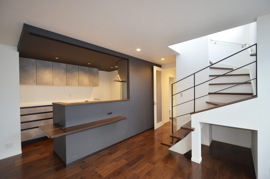 家族の会話を中心に組み立てた回遊型プラン