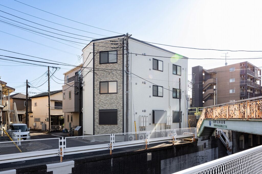 淵野辺駅徒歩4分、学生の街に建つアパート｜相模原市